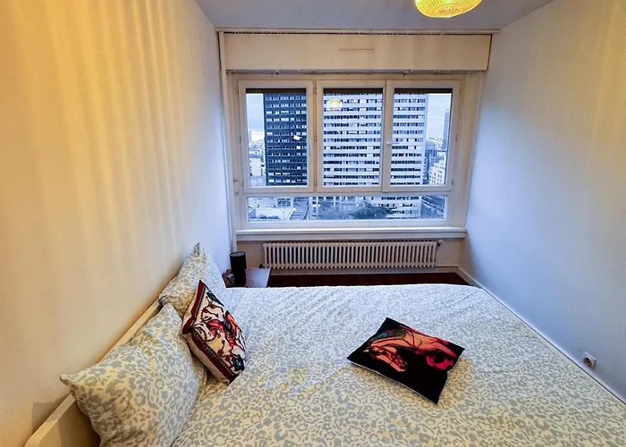 Paris View , Direct Access, 10 People 쿠르브부아